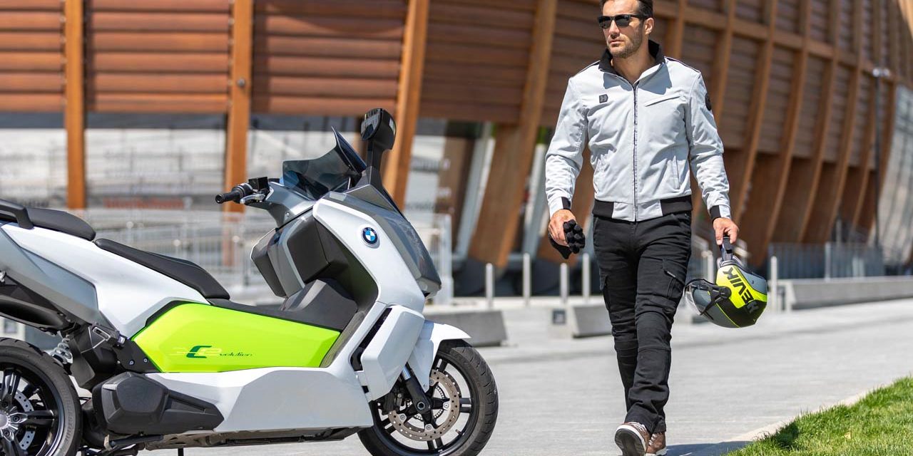 Hevik B-17 : Une veste moto et un style urbain