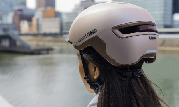 Abus HUD-Y : nouveau casque de vélo haute visibilité