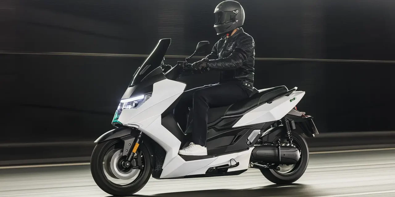 NERVA EXE II : Le nouveau fleuron des scooters électriques en 2025