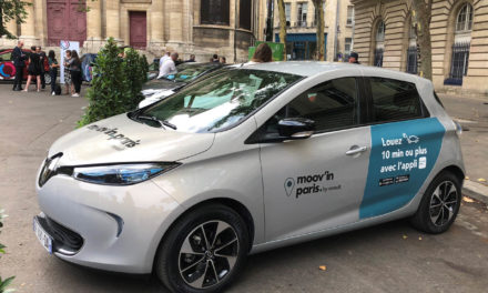 FREE-FLOATING : RENAULT ET ADA LANCENT MOOV’IN.PARIS