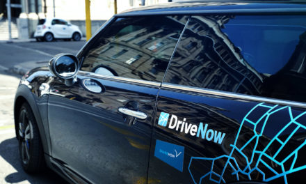BMW Group et Daimler AG investissent plus d’un milliard d’euros dans une coentreprise de services à la mobilité.