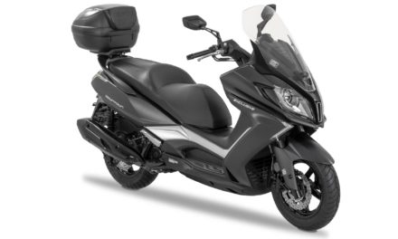 KYMCO : Le Downtown 350i ABS Exclusive se dote d’un nouveau système de contrôle de traction (TCS)