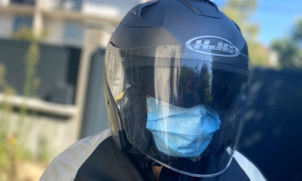 Port du masque à deux-roues : La contre-attaque s’organise