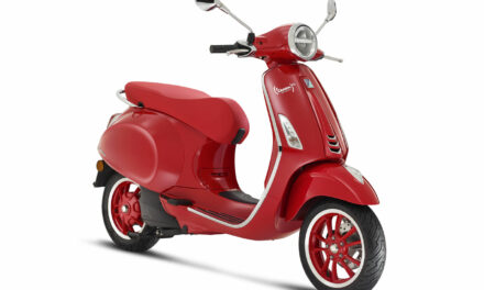 Vespa Elettrica (RED) : La lutte contre le sida et la covid continue