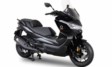 SR4 Max : Le premier maxi-scooter de Voge