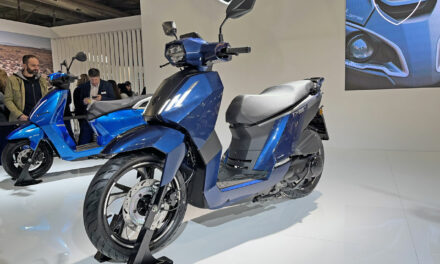 Salon de Milan EICMA 2022 : Scooter Peugeot Tweet 50 et 125
