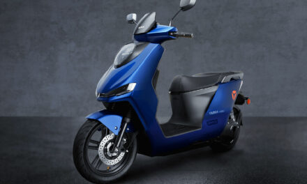 Scooter électririque Yadea F200 : Un design signé Porsche !