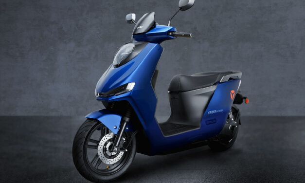Scooter électririque Yadea F200 : Un design signé Porsche !