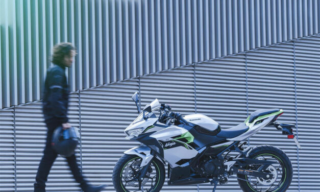 Moto électrique Kawasaki Ninja e-1 : La version sportive du roadster Z-e1 !