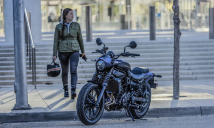 Kawasaki Eliminator 500 : Prête à s’imposer dans le trafic urbain