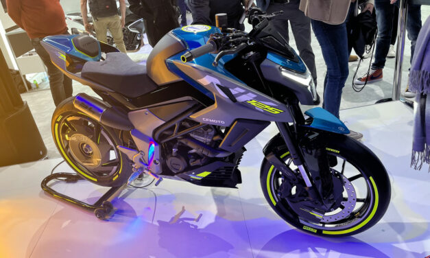 EICMA 2023 : Concept roadster CFMOTO 125 NK