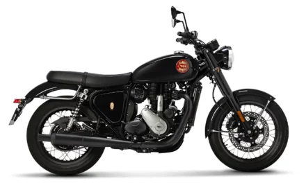 BSA lance la Gold Star 650 Shadow Black