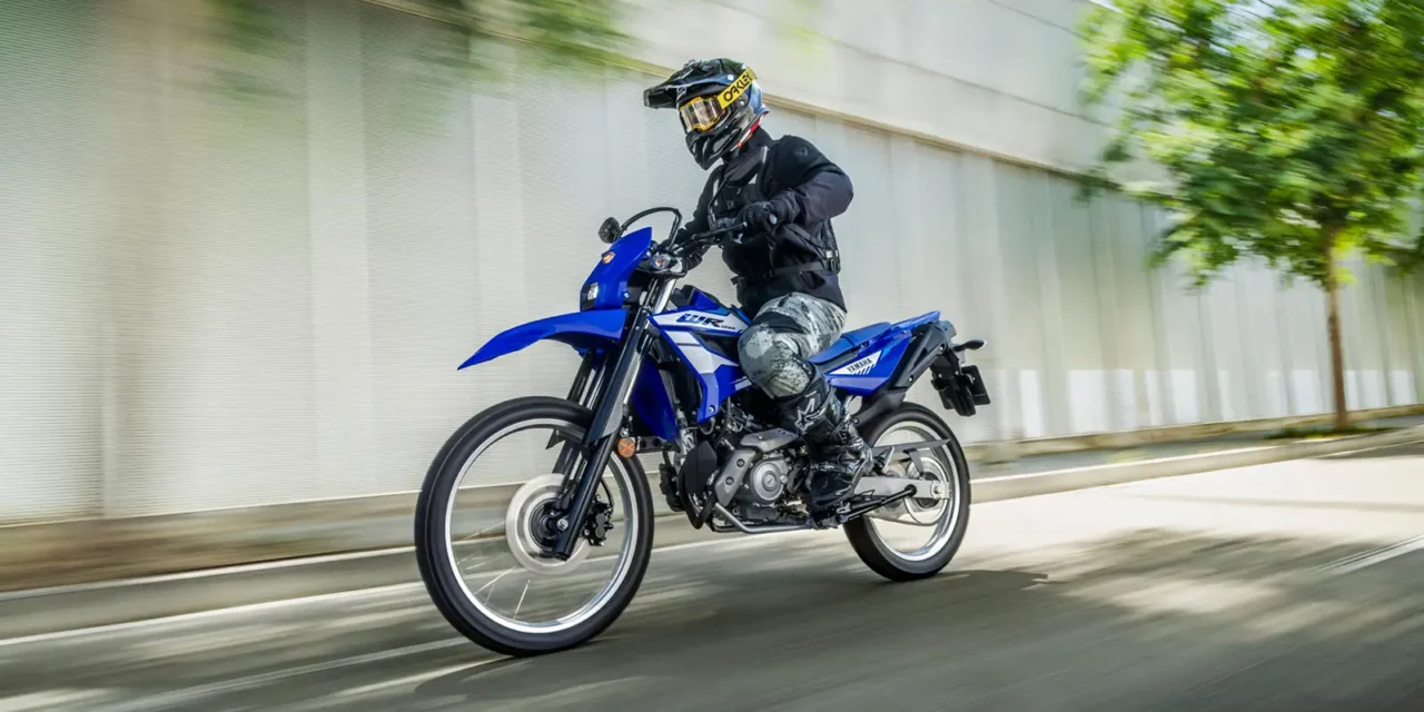 Yamaha WR125R 2026 : la 125 pensée pour l’urbain