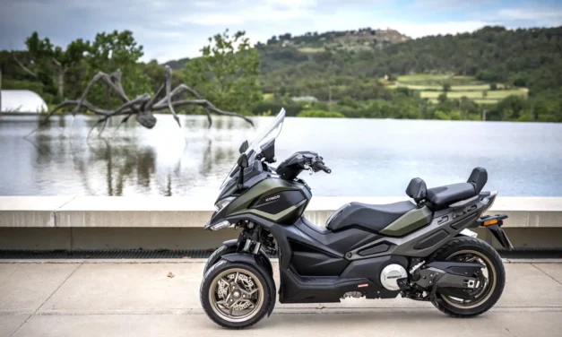 Offre prolongée sur les derniers scooters 3-roues Kymco CV3