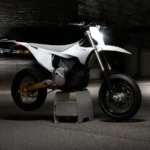 Supermotard électrique Stark VARG SM : la première VARG homologuée A1