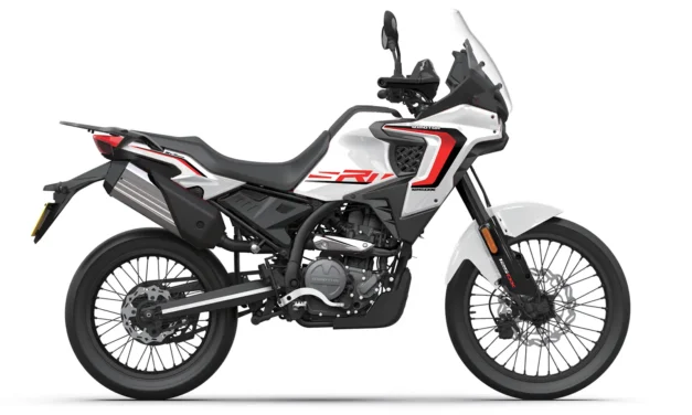 QJ Motor 125 DX : un crossover 125 cm³ pour permis B/A1