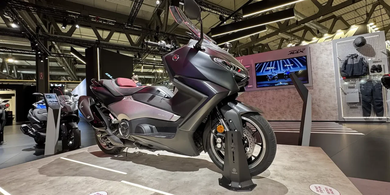 EICMA 2025 : Yamaha célèbre les 25 ans du TMAX