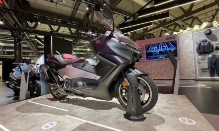 EICMA 2025 : Yamaha célèbre les 25 ans du TMAX