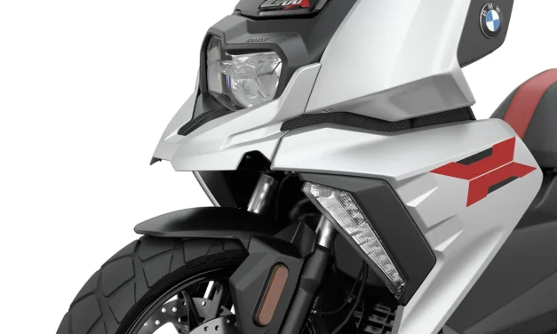 BMW C 400 X & C 400 GT 2026 : nouveautés couleurs