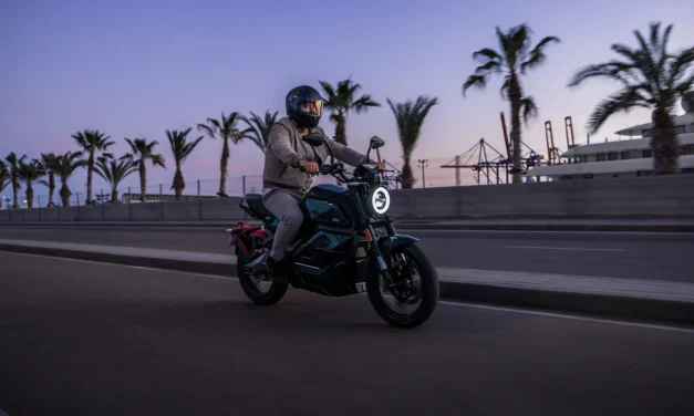 NIU bondit de 160 % malgré le recul du marché