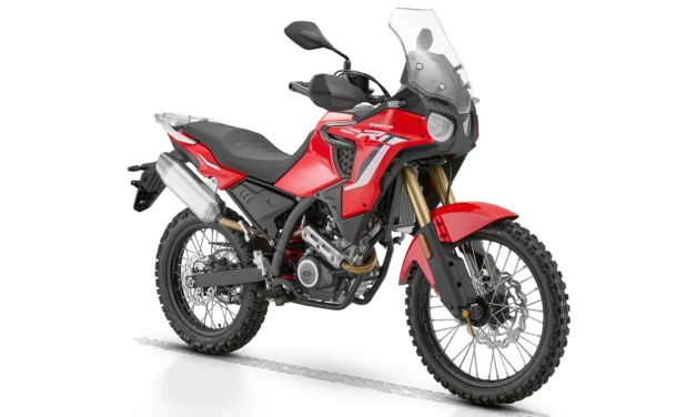 QJMotor SRT 125 DX : Le trail urbain 125 A1 à 3 999 €
