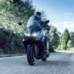 Lancement officiel du Yamaha TMAX 25e Anniversaire en concession