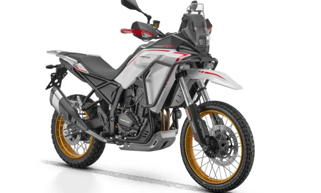 QJMOTOR SRT 450 RX : La nouvelle référence du trail A2 ?
