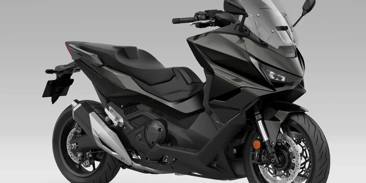 Honda Forza 750 2027 : trois nouveaux coloris au programme