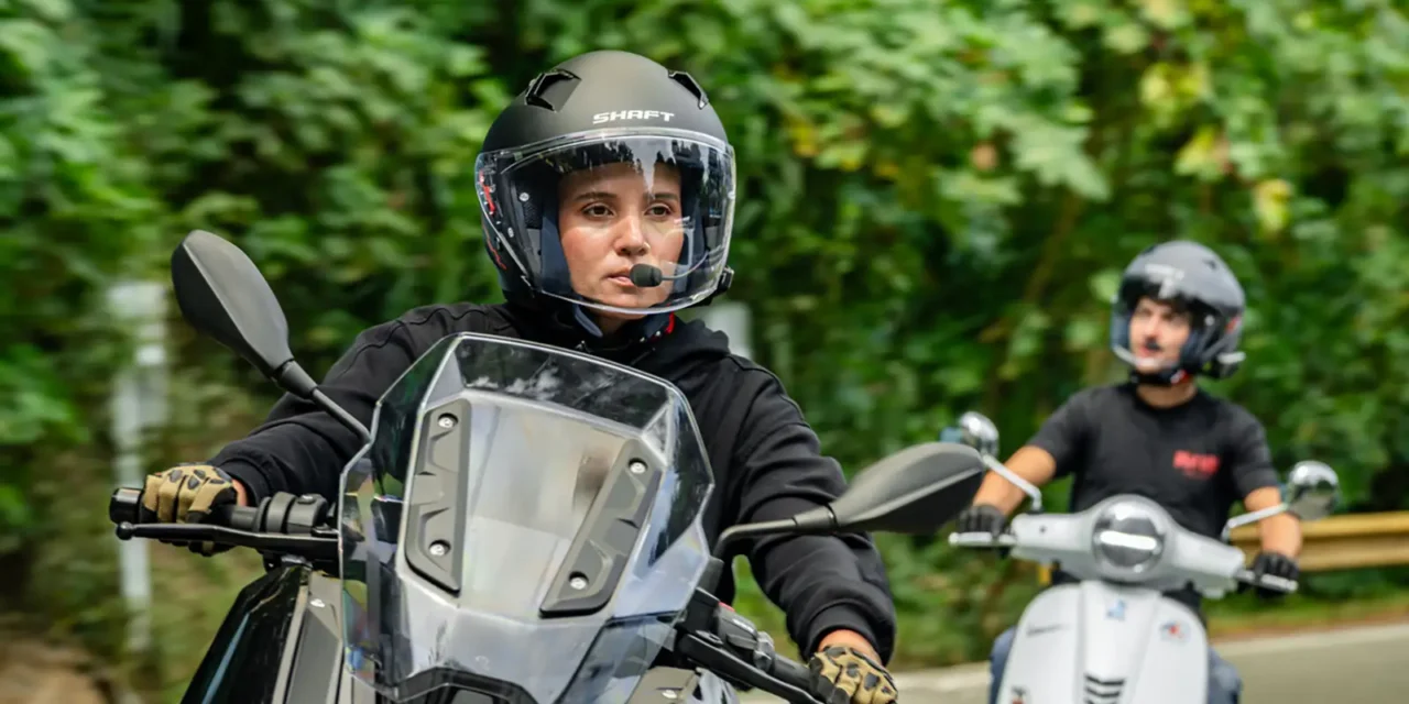 SENA Vortex : l&rsquo;intercom moto Bluetooth à deux simplifié