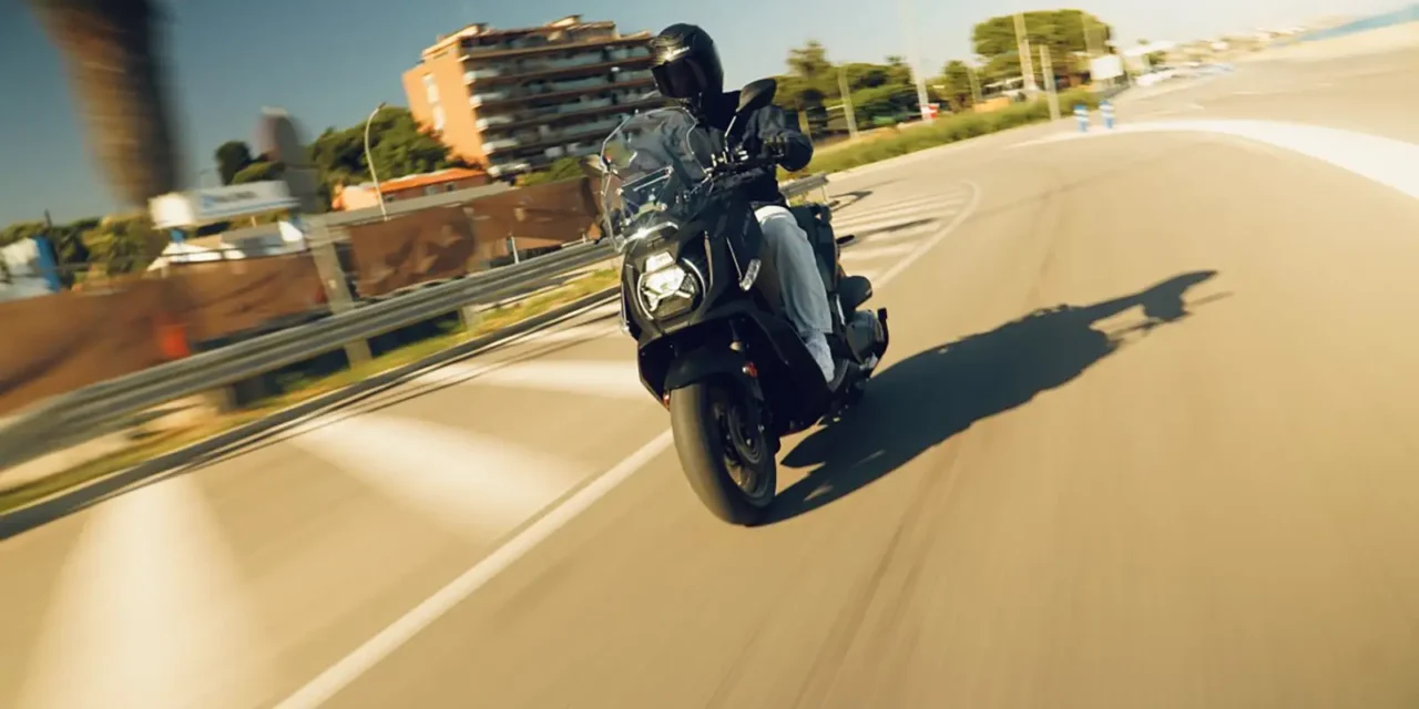 X-OVER 357 : le nouveau crossover signé Rieju