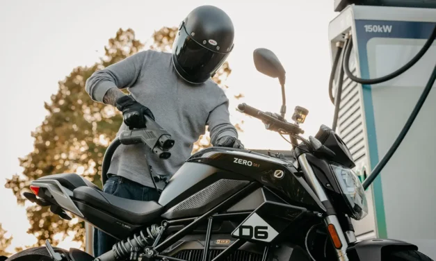Zero Motorcycles : la charge rapide arrive sur les motos en 2027