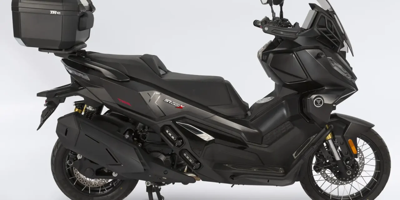Kit top case SR450X VOGE : 41 L et dosseret dès 349 €