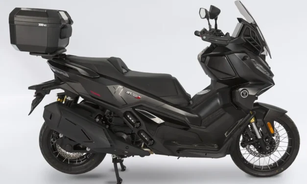 Kit top case SR450X VOGE : 41 L et dosseret dès 349 €