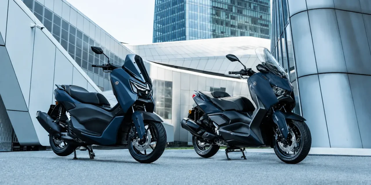Yamaha XMAX et NMAX 2027 : le coloris Avio Blue débarque
